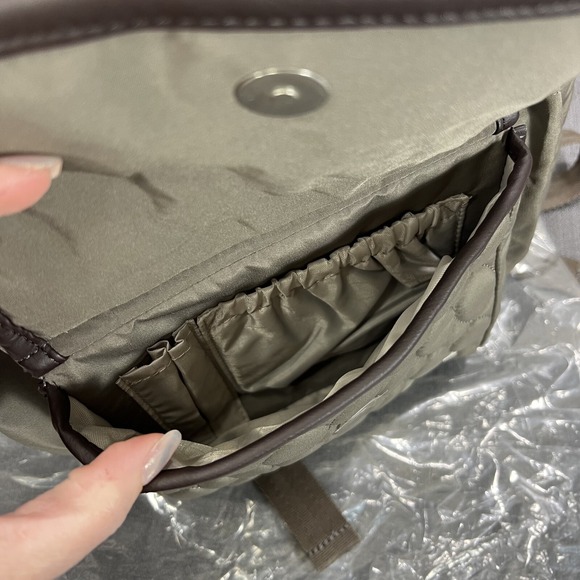 Lug Canter Collection Derby-Walnut Drawstring Backpack - Picture 3 of 14